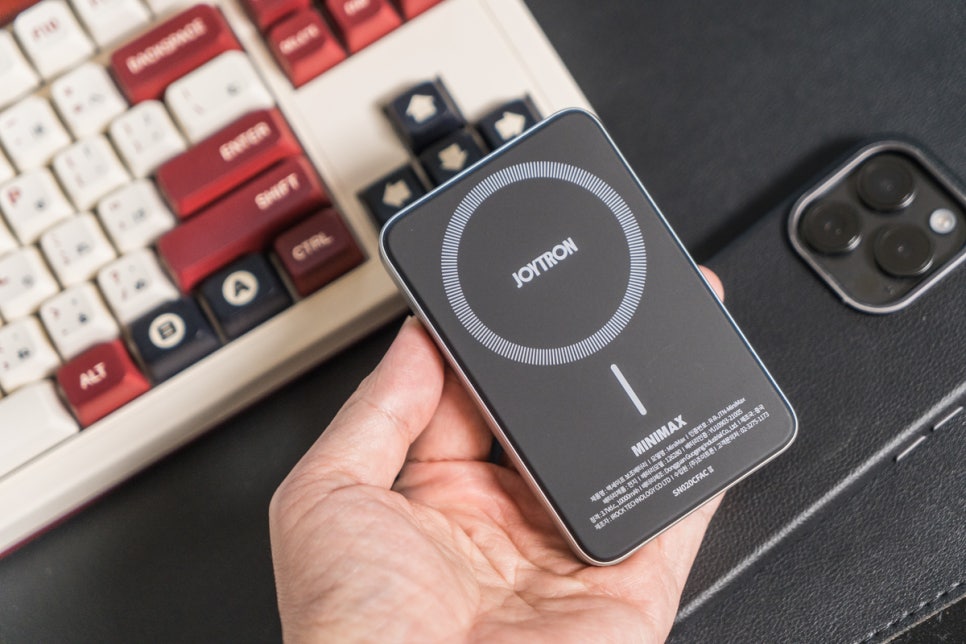 맥세이프 보조배터리 10000mah 용량의 조이트론 미니맥스100