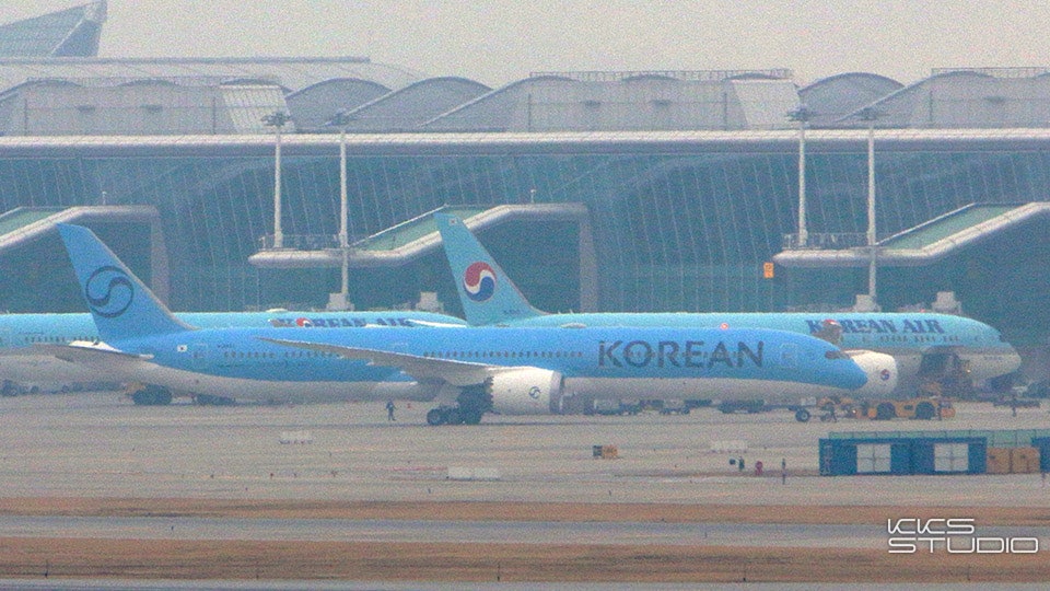 새로 바뀐 대한항공 디자인, 보잉 B787-10 HL8515 직접 보고 왔습니다! KE703편 이륙 포착