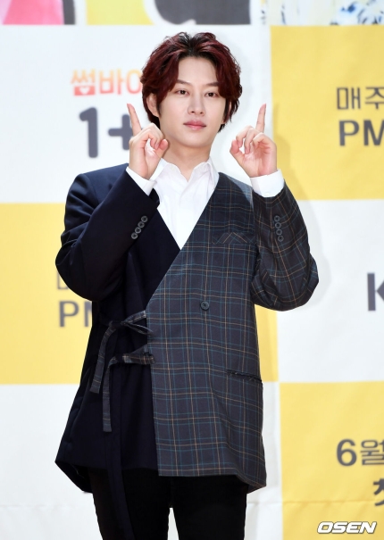 김희철 결혼 발표에 ‘뻥이야!’ 만우절 특집 장난에 스튜디오 초토화