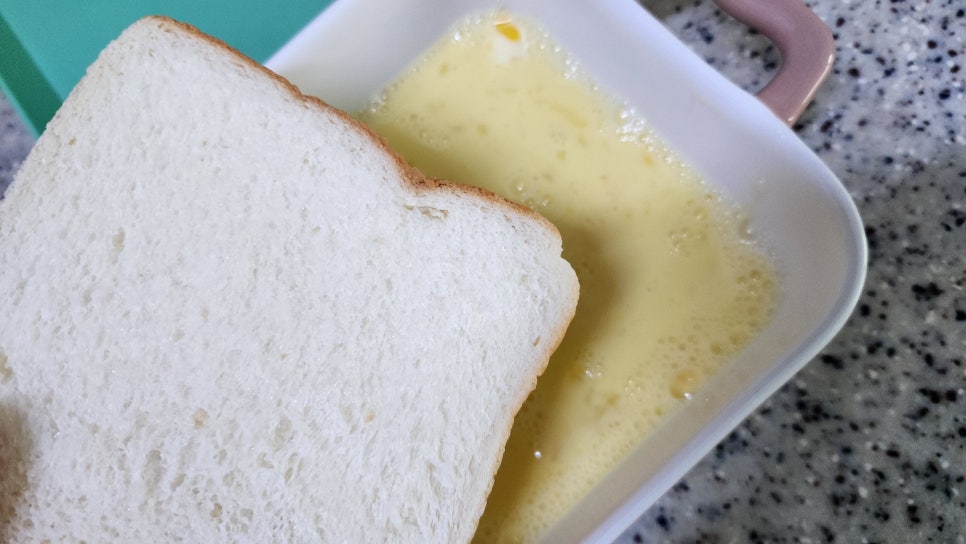 간편 요리 식빵 계란 토스트 레시피 브런치 만들기 프렌치토스트 만드는법