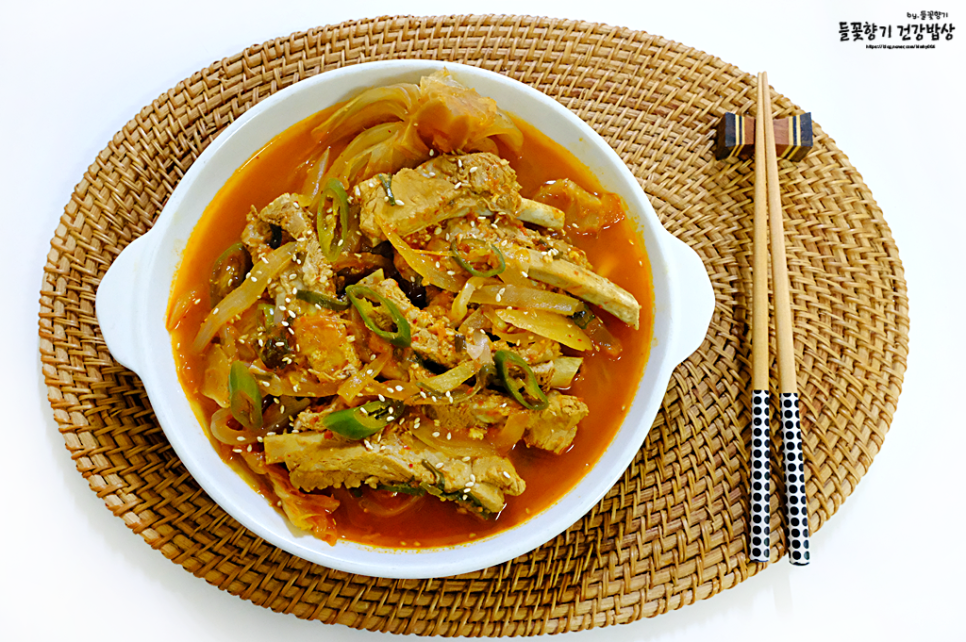 등갈비 김치찜 레시피 돼지고기김치찜 등갈비찜