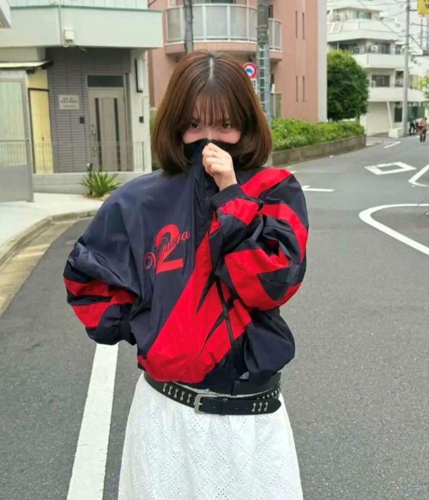 (어이쿠!) 카리나 인스타 옷 점퍼 정체 바람막이 코디 정보