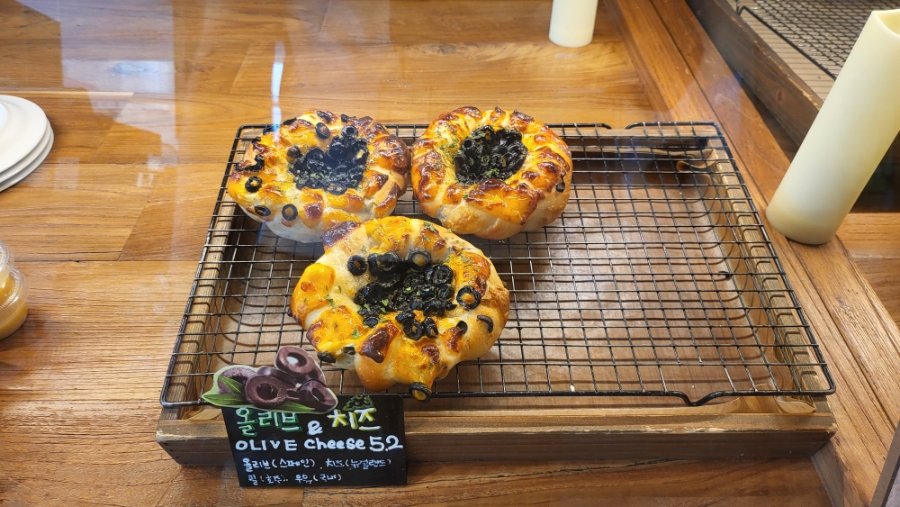 '번트 서울' 빵, 커피 맛집일세~