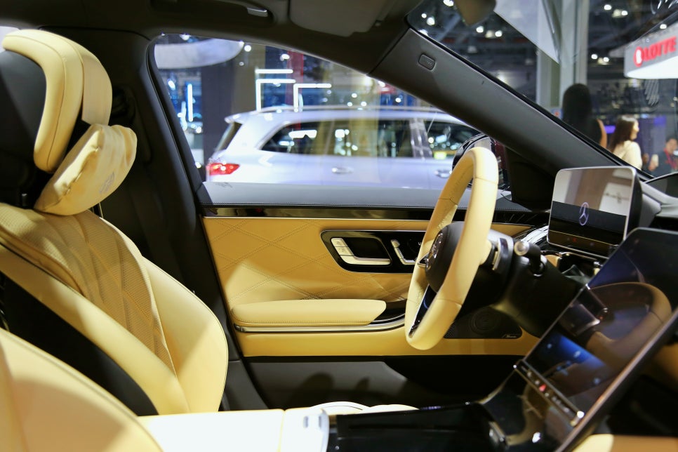 612마력 V12 엔진의 품격 메르세데스 마이바흐 S 680 가격은?