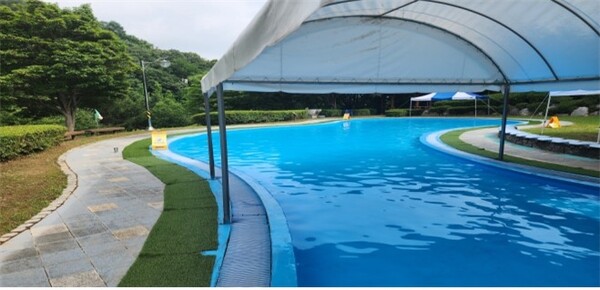 숲속의 여름 피서지, 충주 문성자연휴양림 물놀이장 개장