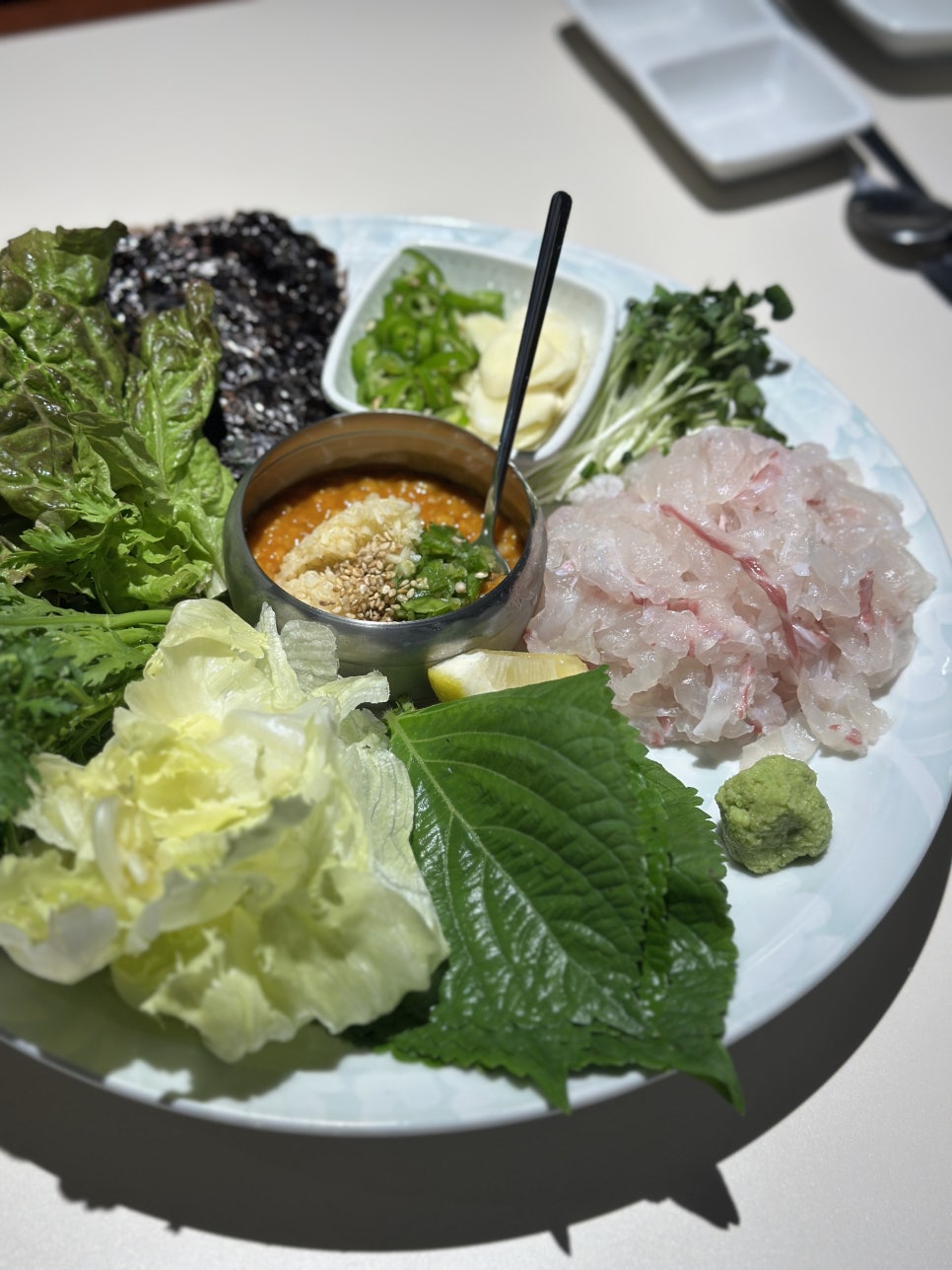 신사역 가로수길 맛집 네기실비 신사점 ♪ 통영 막회부터 해물탕까지, 주차
