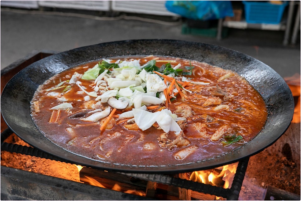 가평 맛집 추천 방송출연 흥부네 솥뚜껑 닭볶음탕