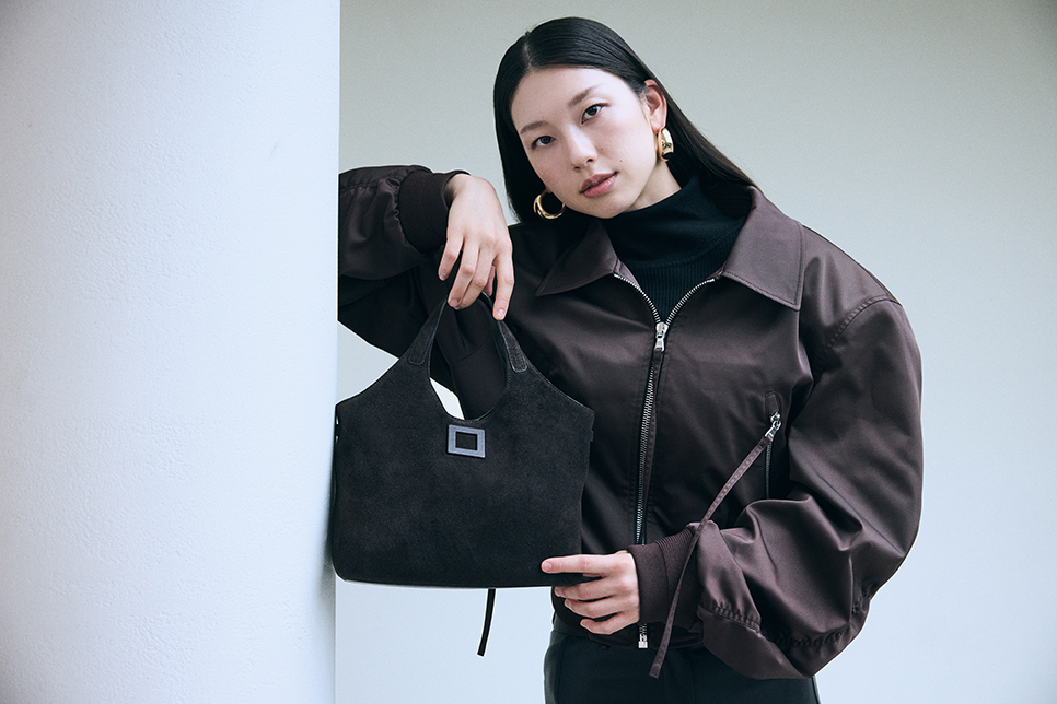 김진경 여성 토트백 추천 루즈앤라운지 파르마백 ROUGE&LOUNGE