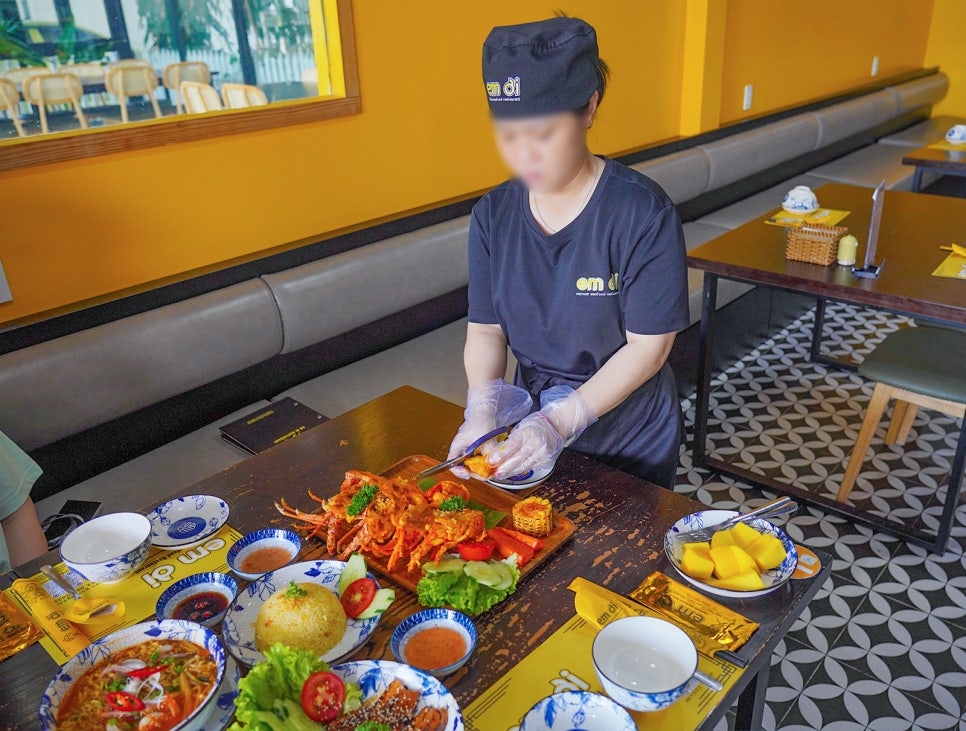 나트랑 깜란 맛집 엠어이 메뉴 픽드랍 후기
