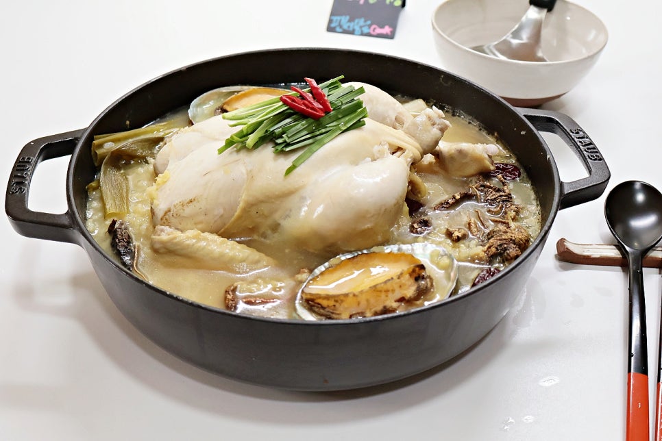 냄비 삼계탕 끓이는법 한방 전복 삼계탕 레시피 복날 음식