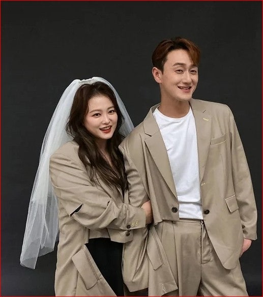 심진화 송혜교급 무결점 미모, 12kg 감량 후 완성된 여권사진 비주얼