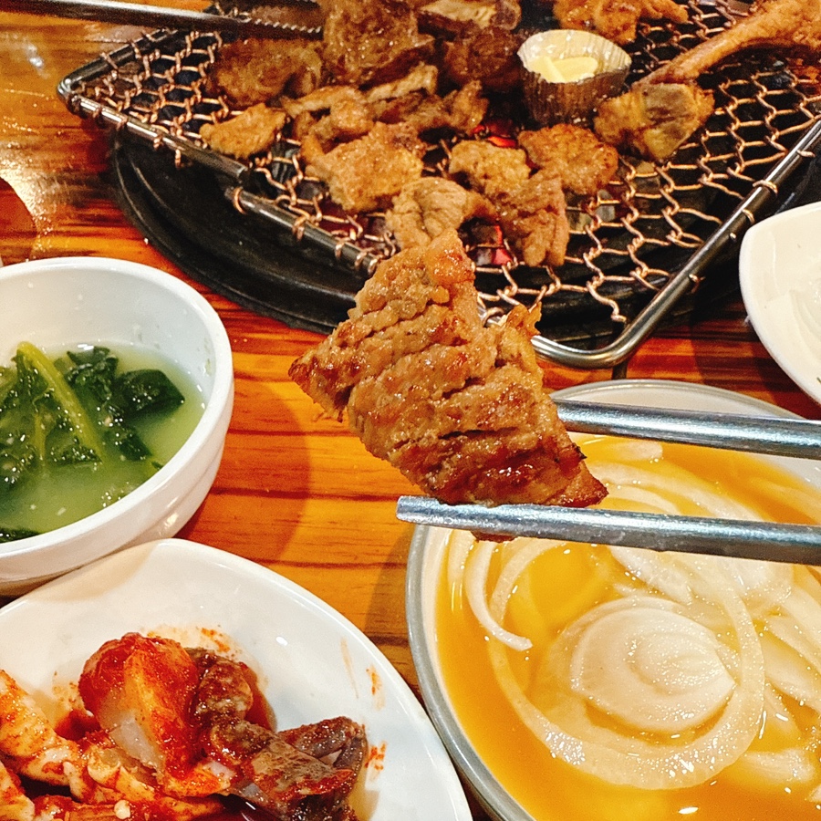 일산 돼지갈비 맛집은 바로 여기! 10년 단골 탄현 산마루갈비 추천