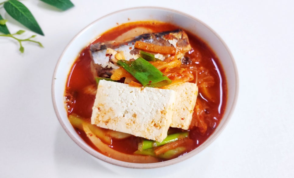 간단한 찌개 고등어통조림 요리 백종원 고등어 김치찌개 레시피 김치조림