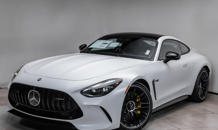 "드디어 나오는건가" 벤츠 E클래스 E450 E200 AMG 신규 출시