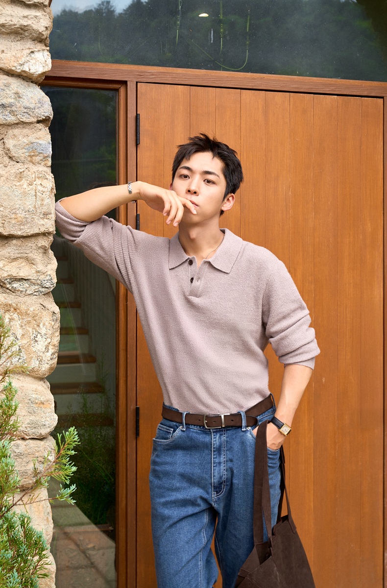 더레이블 The Reable 25FW 배우 주종혁의 가을 남자 캐주얼 출근룩 니트 셔츠 코디