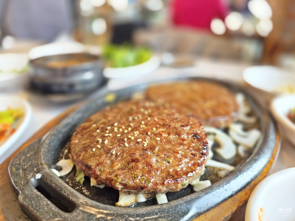제천 떡갈비 맛집 청풍황금떡갈비 제천 먹거리 가볼만한곳
