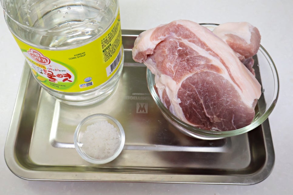 편스토랑 문정희 물엿수육 맛있게 삶는법 깻잎페스토 돼지 앞다리살 수육 레시피