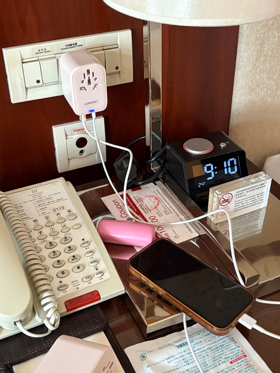 중국 칭다오 여행 준비물, 숙소 도착 후 바로 쓰는 것은 샤워기 필터와 멀티 어댑터! 꼼꼼하게 챙겨가자
