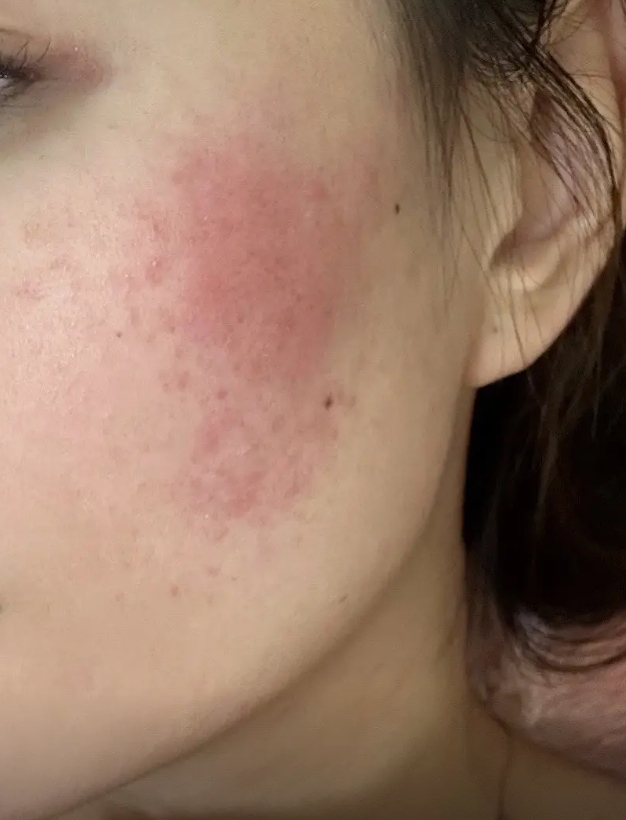 중국 칭다오 여행 준비물, 숙소 도착 후 바로 쓰는 것은 샤워기 필터와 멀티 어댑터! 꼼꼼하게 챙겨가자