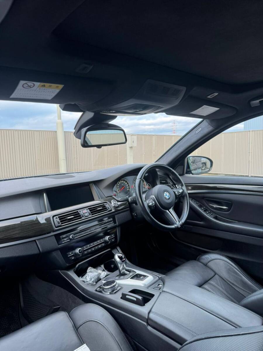 BMW M5 이제 감성으로 타야하나?