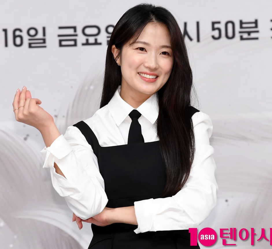 구미호 김혜윤, 화제성 1위 오늘부터 인간입니다만 흐름