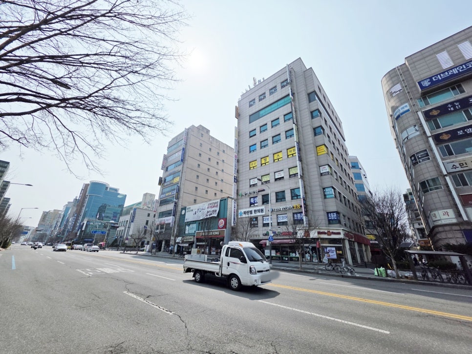 대전 둔산동 빌딩 매매 시청역 대로변 3면각지 병원·은행·학원 건물